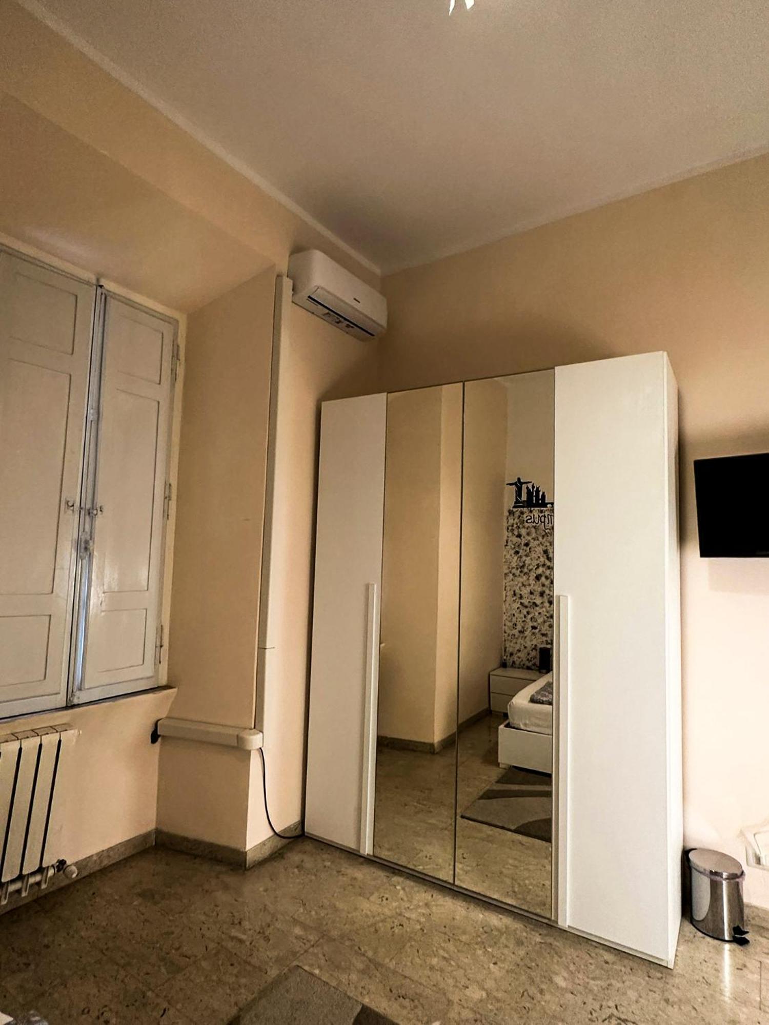 Sina Rent Room Rom Exterior foto